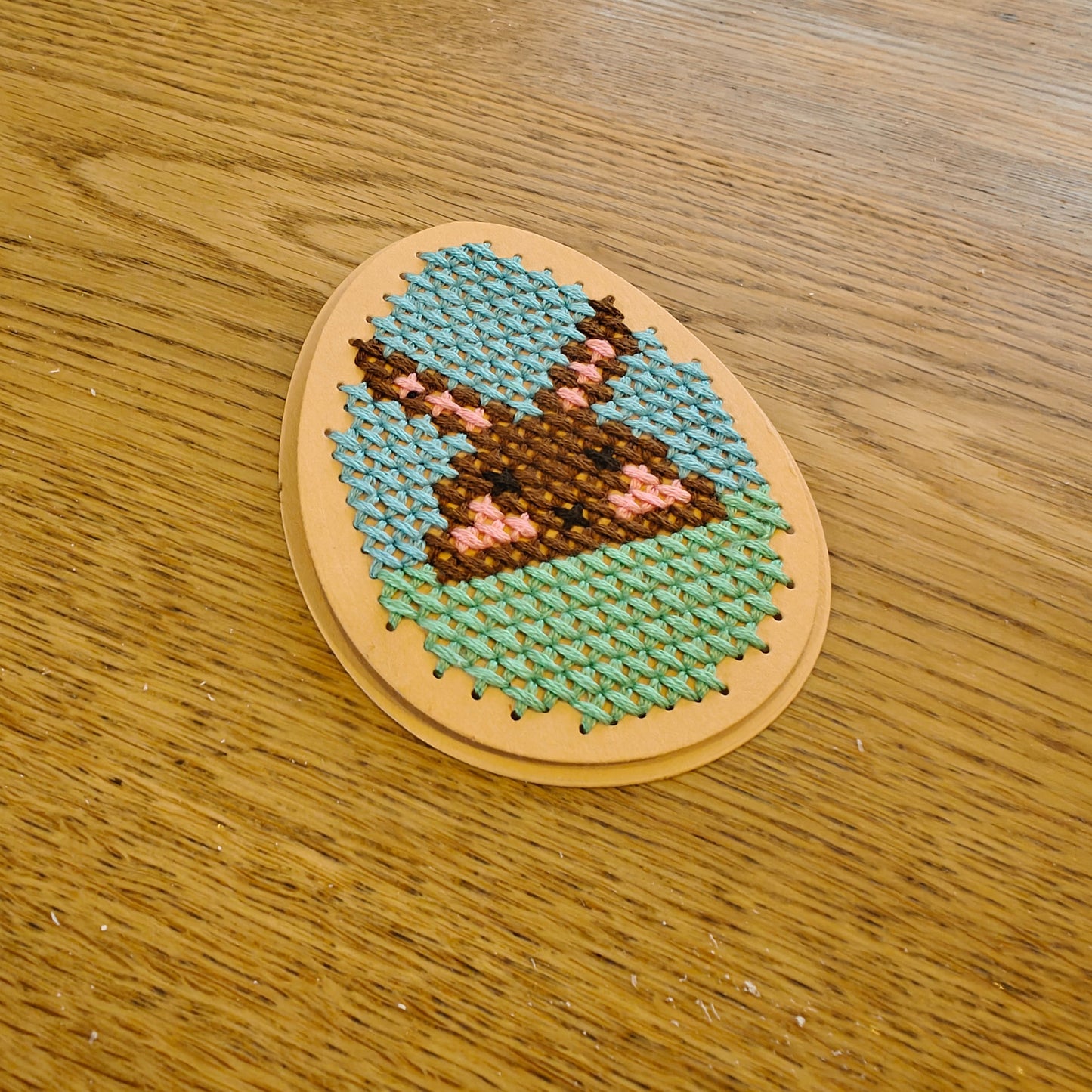 Påskehare broderi kit