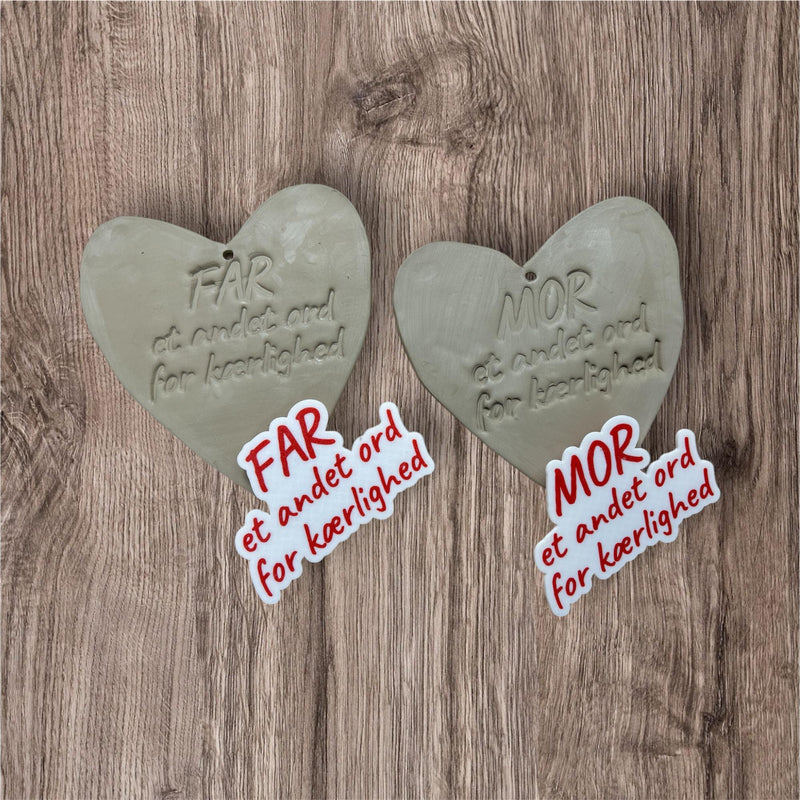 Keramik tekst - FAR et andet ord for kærlighed