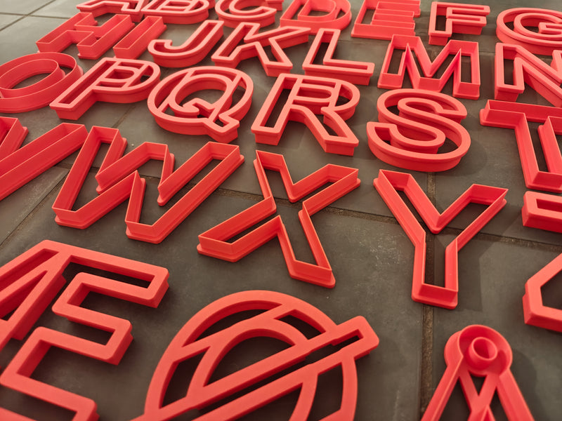 Udstikker til keramik - Alfabet 10 cm